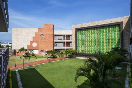 How Fundación Universitaria del Área Andina centralized AV management to create a more connected campus experience